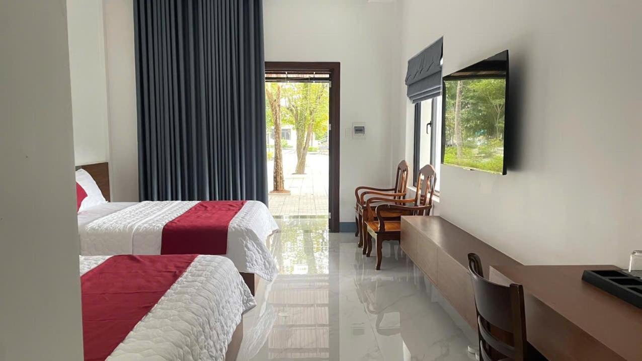 Bach Dai Dung Hotel ハティン エクステリア 写真