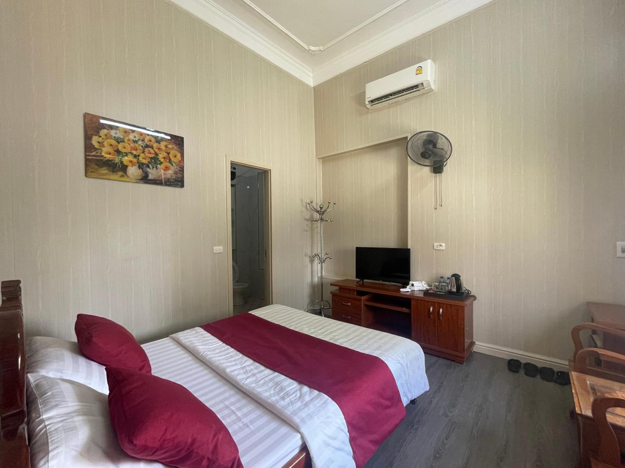 Bach Dai Dung Hotel ハティン エクステリア 写真