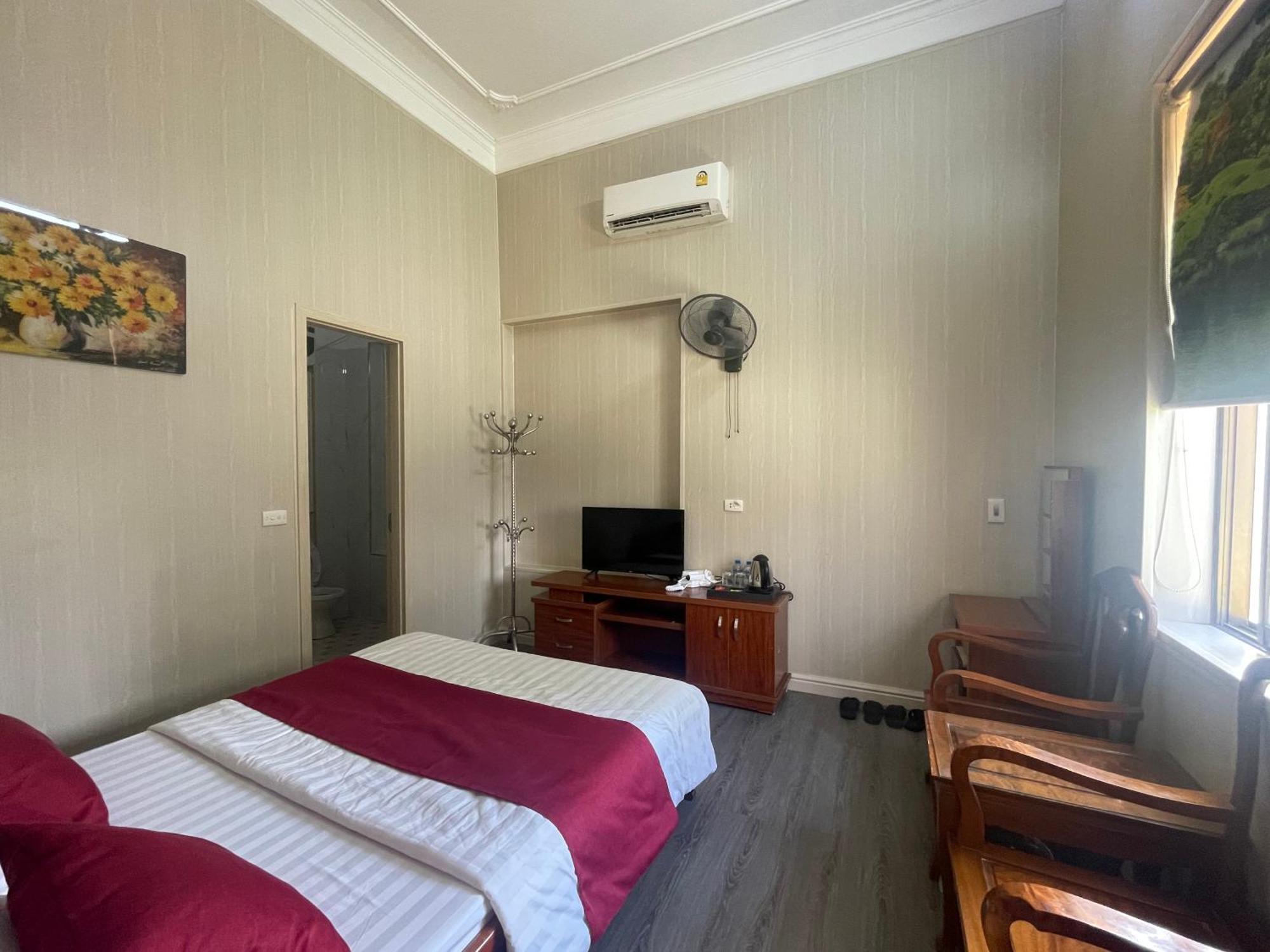 Bach Dai Dung Hotel ハティン エクステリア 写真