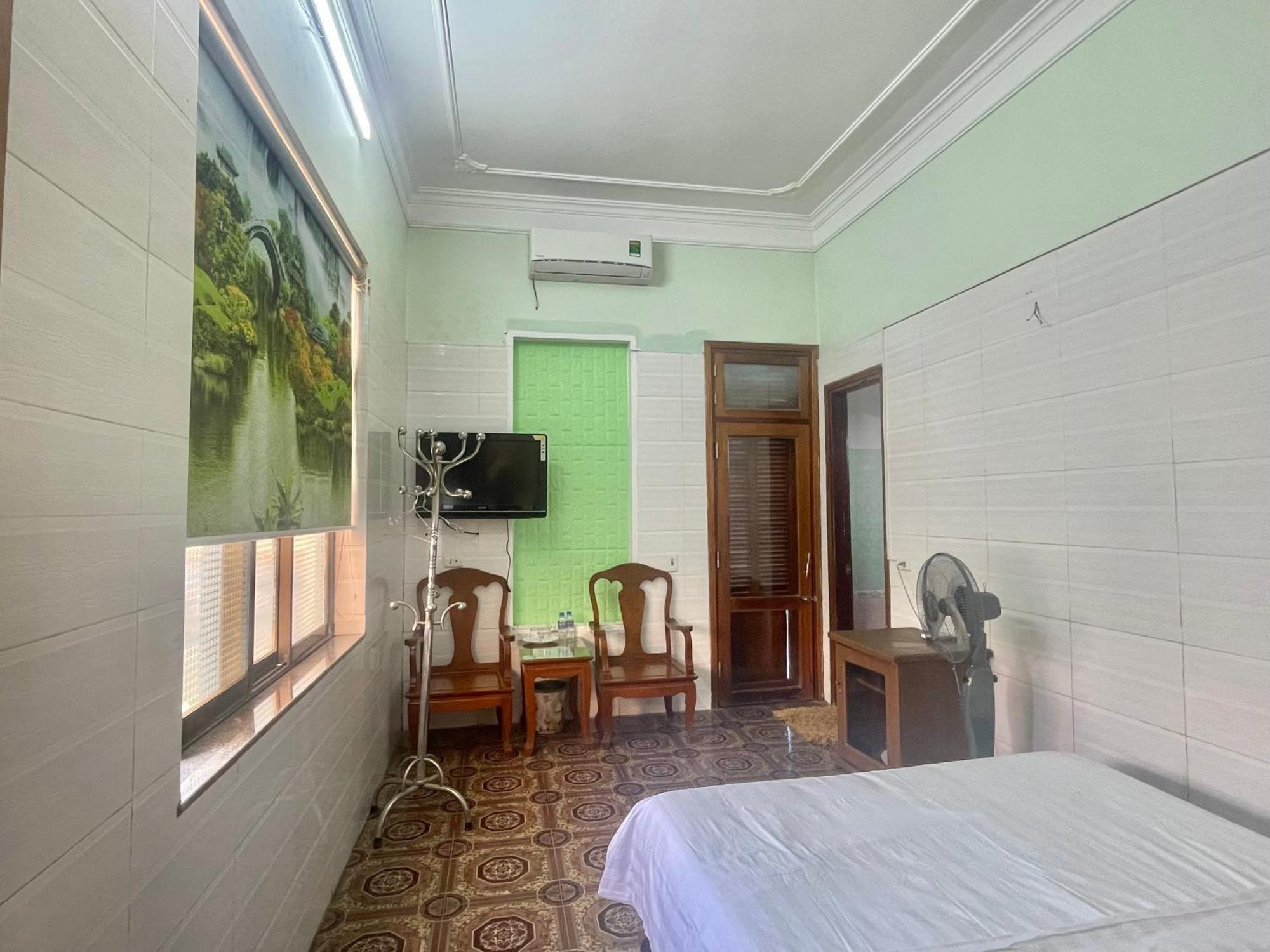 Bach Dai Dung Hotel ハティン エクステリア 写真